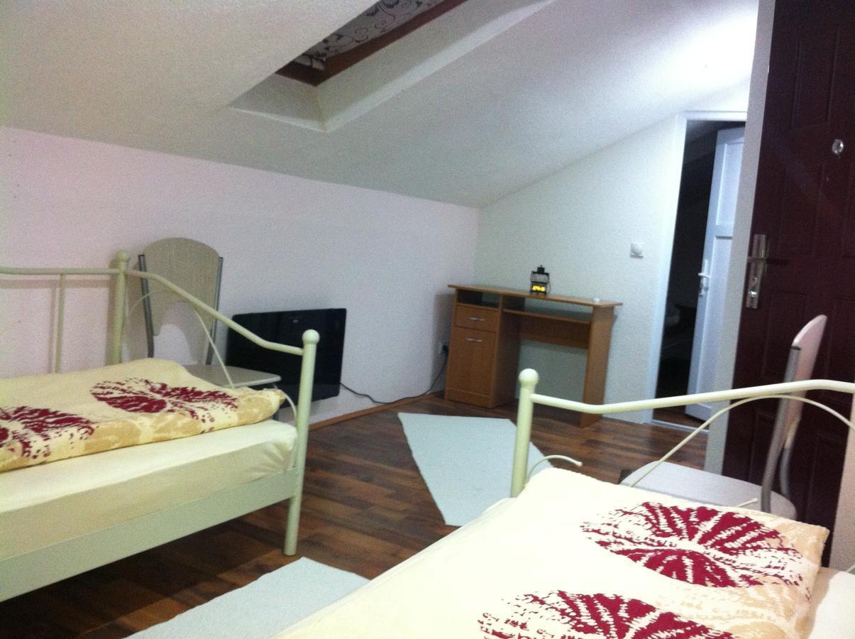 Pansion Zeyno Hotel Sarajevo Room photo